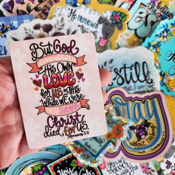 God Demonstrates His Own Love in This, Rom 5:8 Bible Verse Vinyl Sticker - Image 4